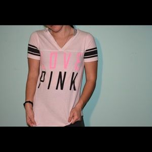 Pink tee shirt
